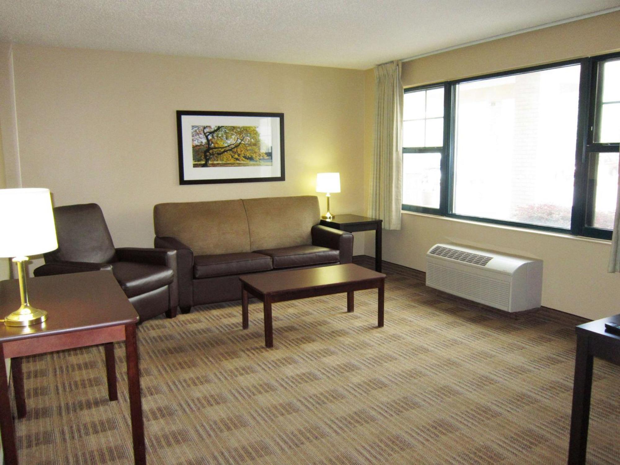 เอ็กซ์เทนด์ สเตย์ อเมริกา ทาโคมา ไฟฟ์ Hotel ภายนอก รูปภาพ