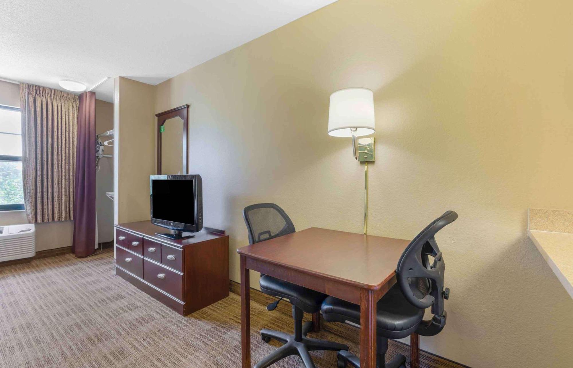 เอ็กซ์เทนด์ สเตย์ อเมริกา ทาโคมา ไฟฟ์ Hotel ภายนอก รูปภาพ